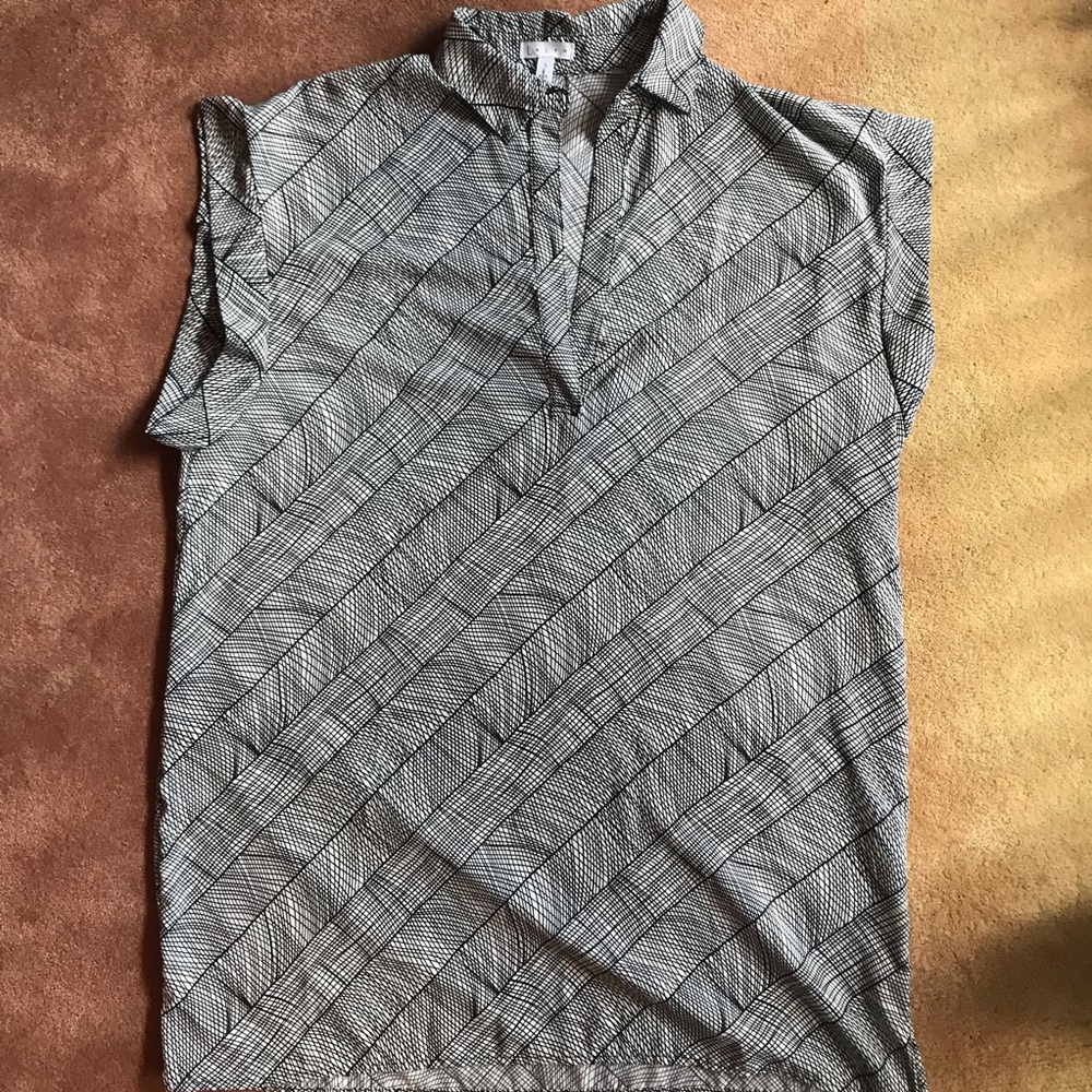 Abstract B&W patterned shift dress (Large)